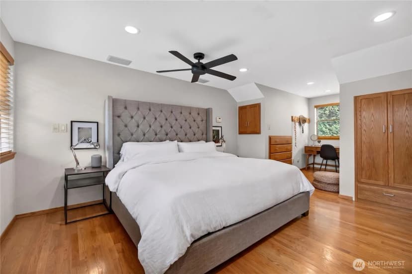 Property photo for 16409 Hoff Road Nw, Lakebay photo 19