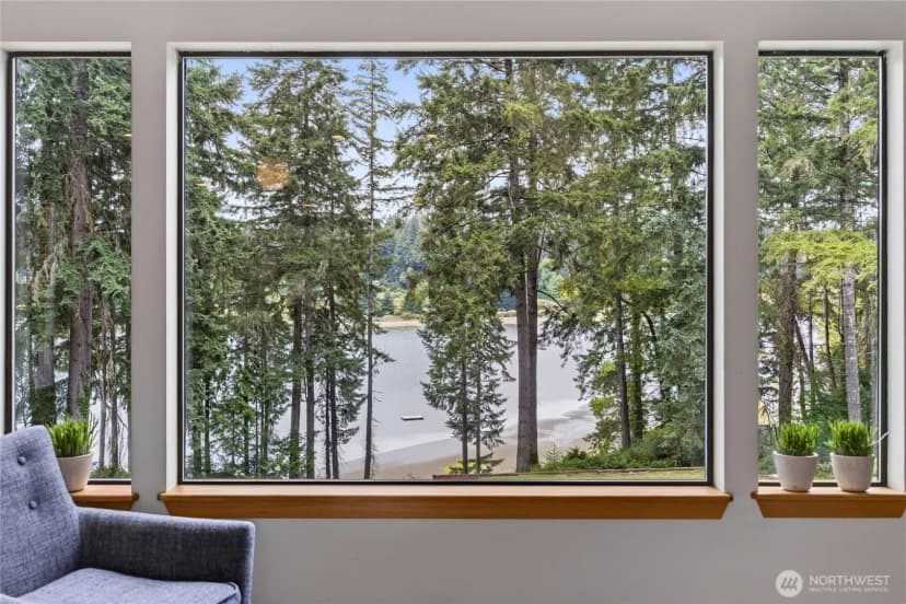 Property photo for 16409 Hoff Road Nw, Lakebay photo 6