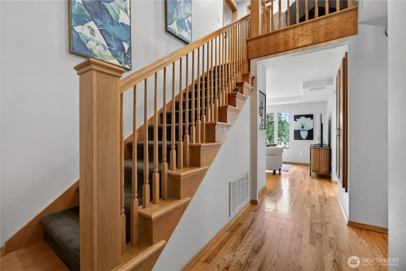Property photo for 16409 Hoff Road Nw, Lakebay photo 4