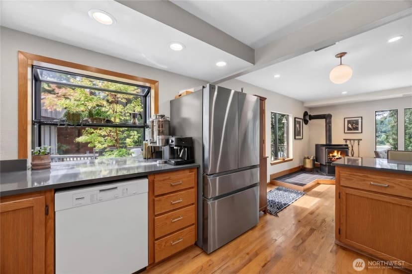 Property photo for 16409 Hoff Road Nw, Lakebay photo 13