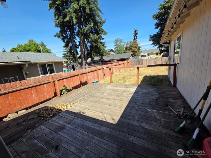 Property photo for 412 Mckenzie Avenue Sw, Yelm photo 11