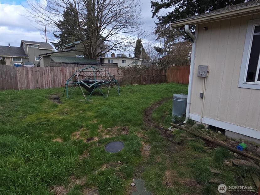 Property photo for 412 Mckenzie Avenue Sw, Yelm photo 9