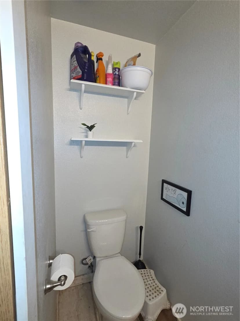 Property photo for 412 Mckenzie Avenue Sw, Yelm photo 15