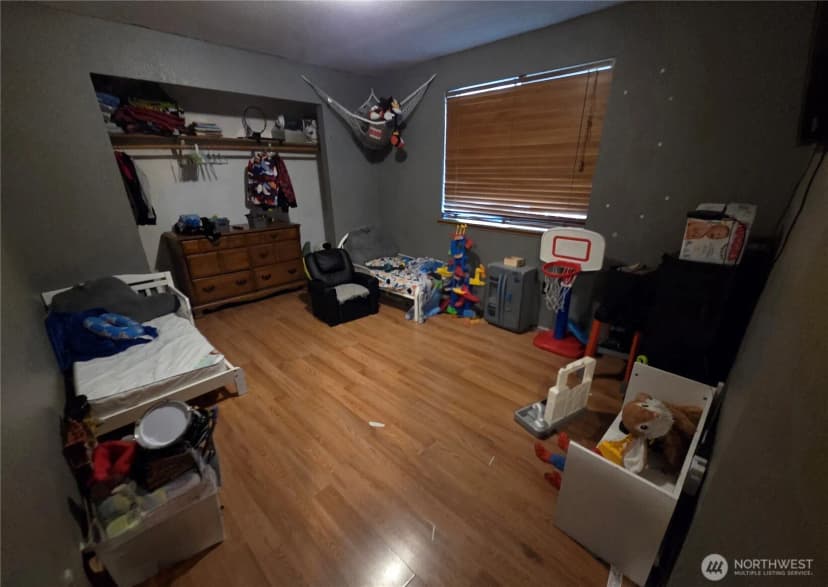 Property photo for 412 Mckenzie Avenue Sw, Yelm photo 19