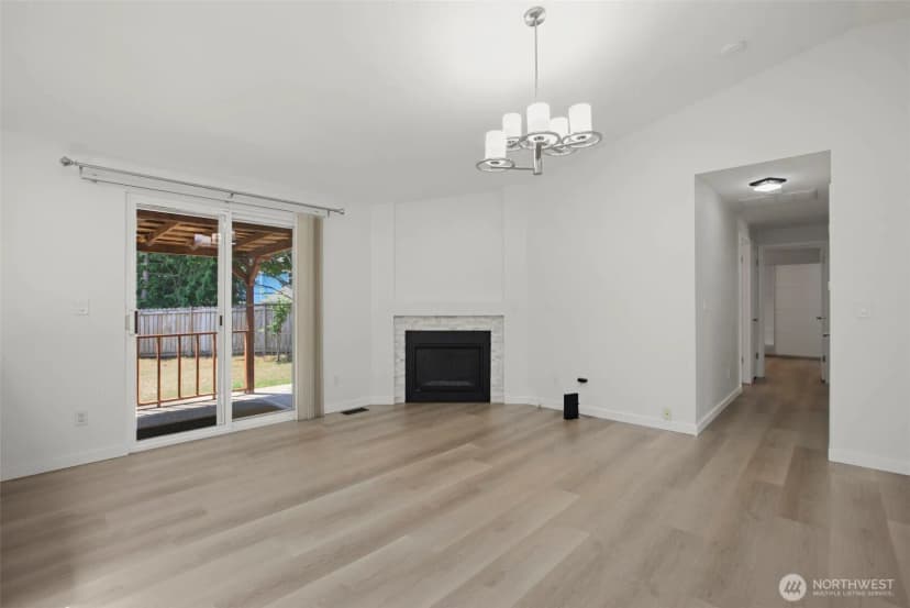 Property photo for 21141 Se 278th Way, Maple Valley photo 10