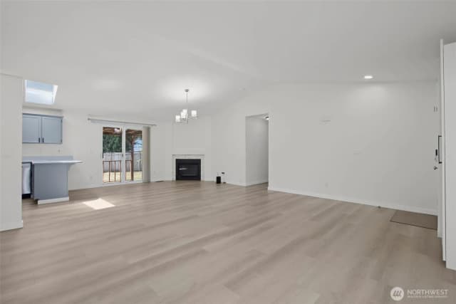Property photo for 21141 Se 278th Way, Maple Valley photo 5
