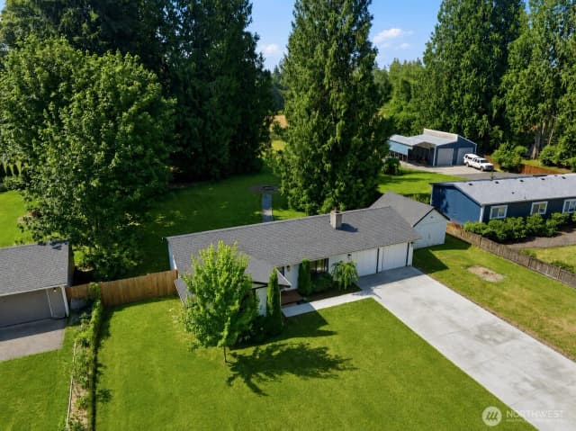 Property photo for 15906 82nd Street Ne, Lake Stevens photo 2
