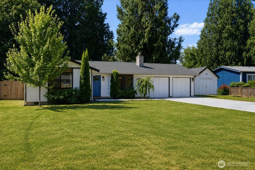 Property photo for 15906 82nd Street Ne, Lake Stevens photo 3
