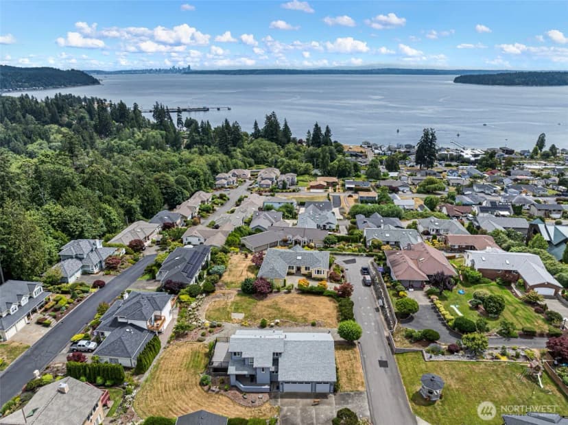 Property photo for 6406 E Royal View Lane, Port Orchard photo 37