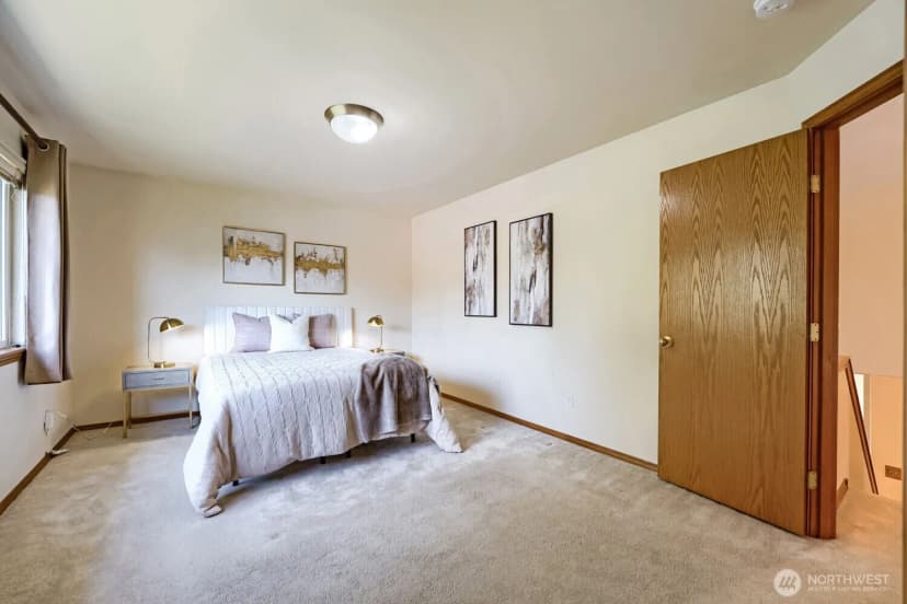 Property photo for 11831 Se 206th Street, Kent photo 13