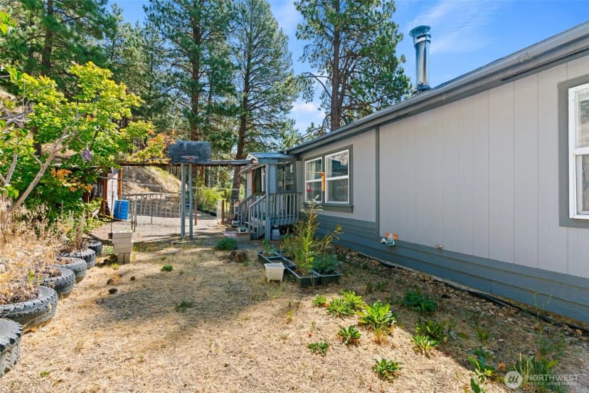 Property photo for 5501 Red Bridge Road, Cle Elum photo 24