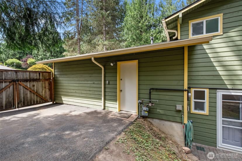 Property photo for 21434 Se 16th Place, Sammamish photo 28