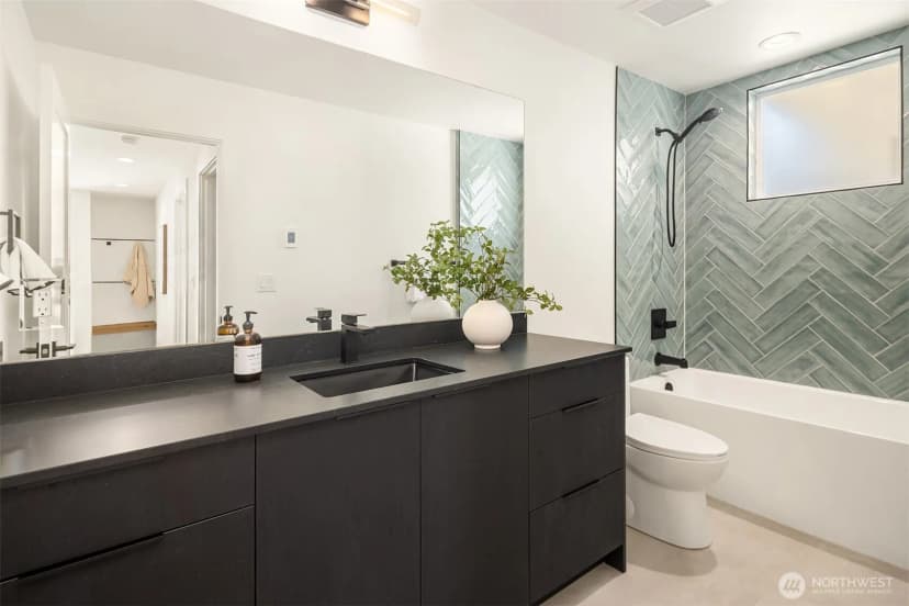 Property photo for 7332 25th Avenue Nw, Seattle photo 14