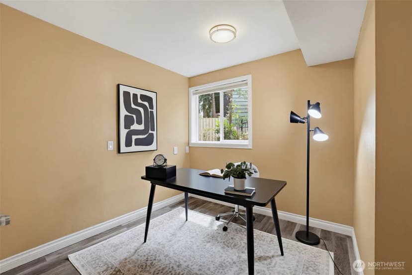 Property photo for 16106 Densmore Avenue N, Shoreline photo 29