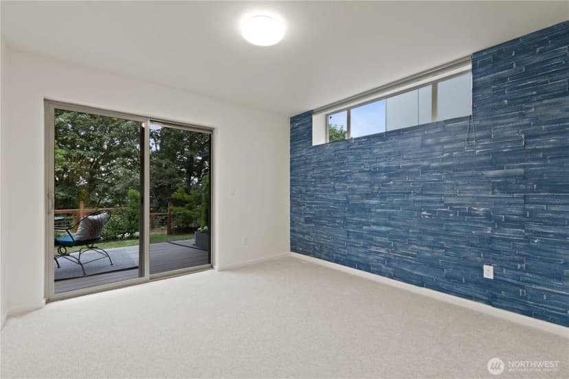 Property photo for 4532 51st Place Sw, Seattle photo 24