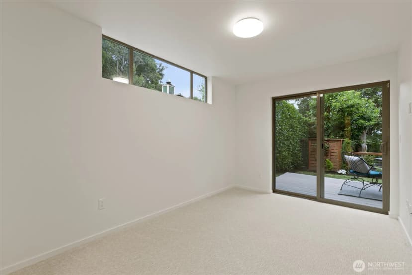 Property photo for 4532 51st Place Sw, Seattle photo 27