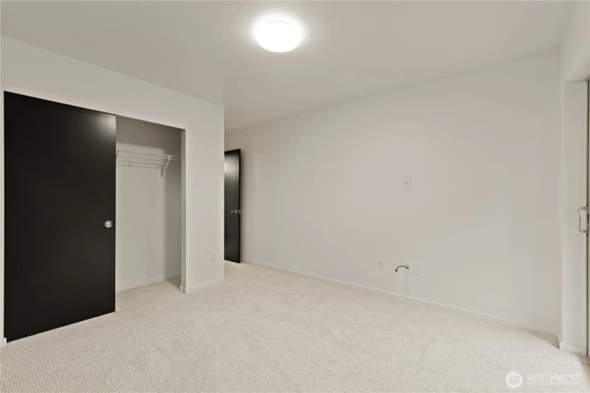 Property photo for 4532 51st Place Sw, Seattle photo 26
