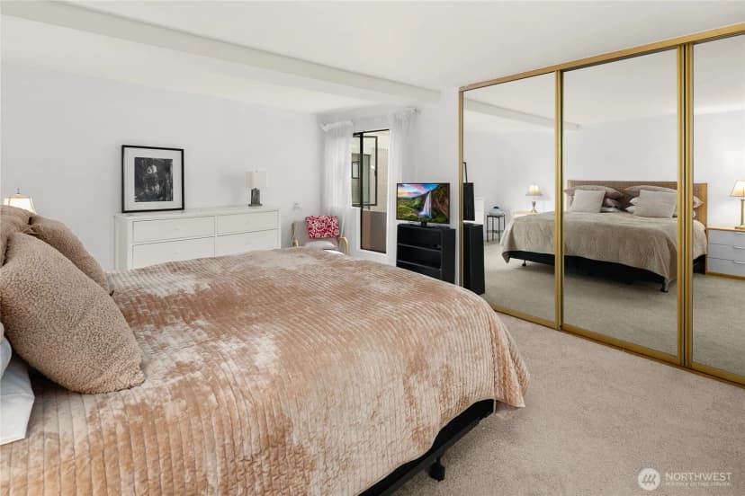 Property photo for 8001 Sand Point Ne #c36, Seattle photo 16