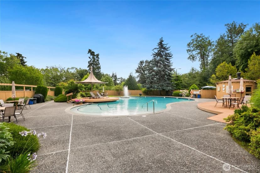 Property photo for 8001 Sand Point Ne #c36, Seattle photo 23