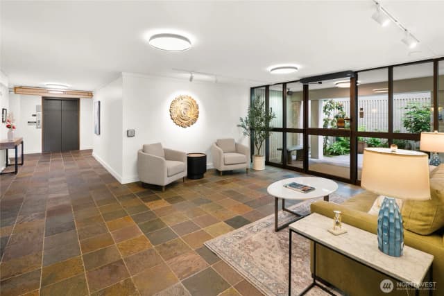 Property photo for 8001 Sand Point Ne #c36, Seattle photo 3