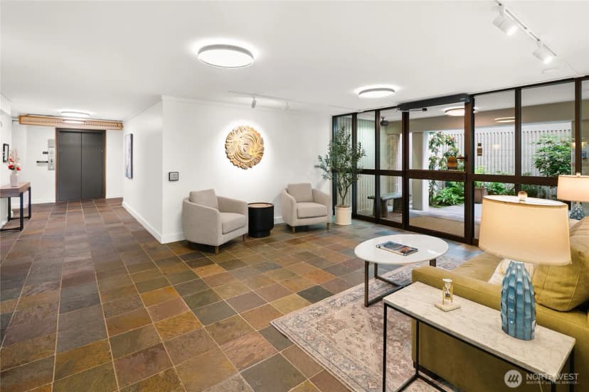 Property photo for 8001 Sand Point Ne #c36, Seattle photo 3