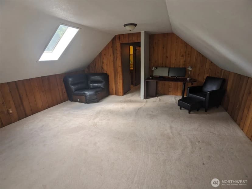 Property photo for 22718 Se 321st Place, Kent photo 15