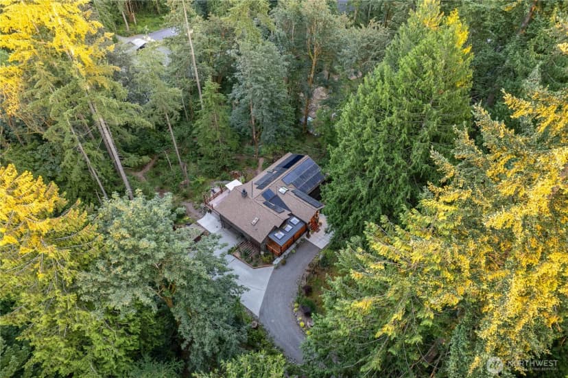 Property photo for 14808 260th Avenue Se, Issaquah photo 39