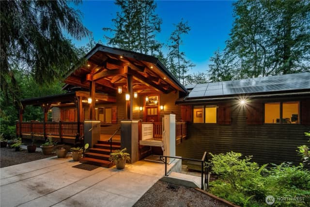 Property photo for 14808 260th Avenue Se, Issaquah