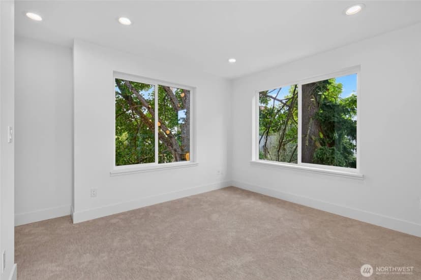 Property photo for 12036 Hiram Place Ne, Seattle photo 21