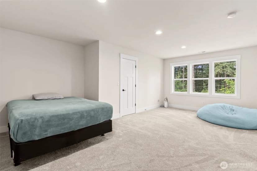 Property photo for 409 Ofarrell Cutoff Road E, Bonney Lake photo 32