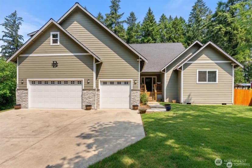 Property photo for 409 Ofarrell Cutoff Road E, Bonney Lake
