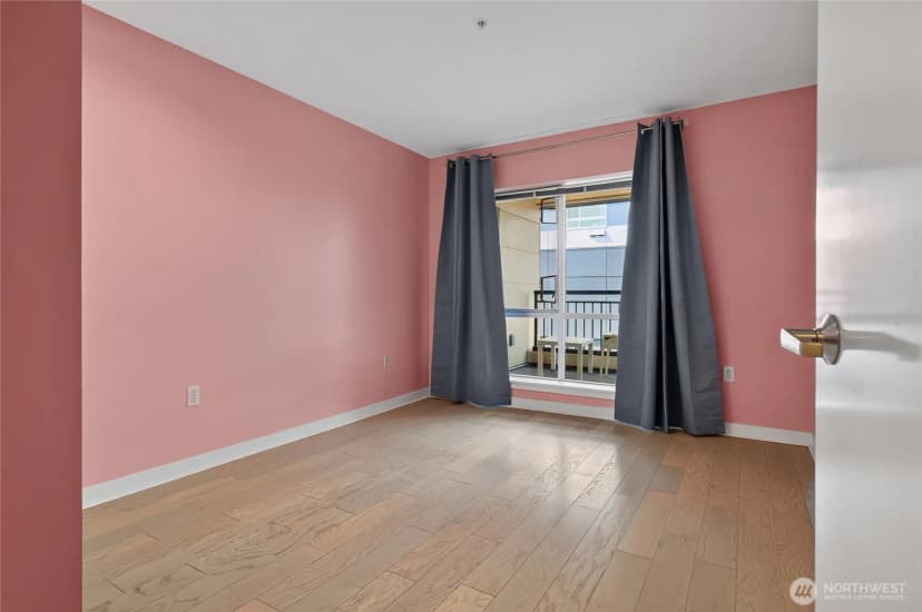 Property photo for 321 10th Avenue S, Seattle photo 30