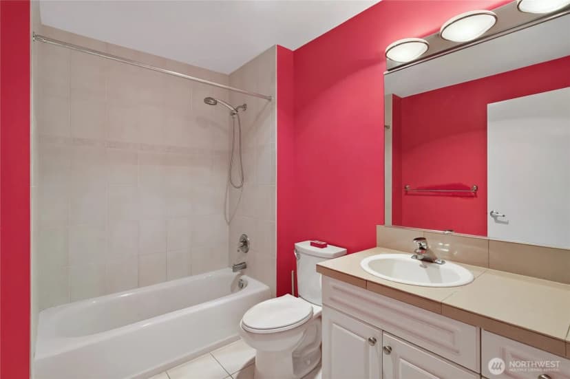 Property photo for 321 10th Avenue S, Seattle photo 26