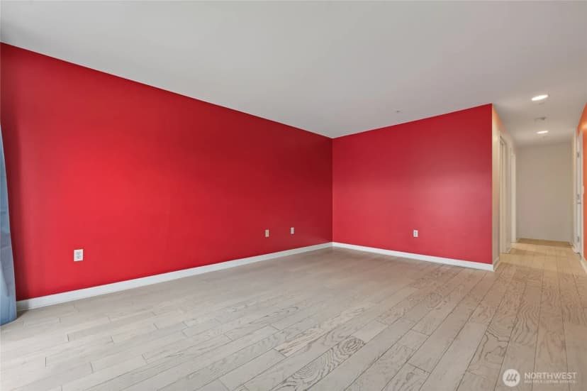 Property photo for 321 10th Avenue S, Seattle photo 25