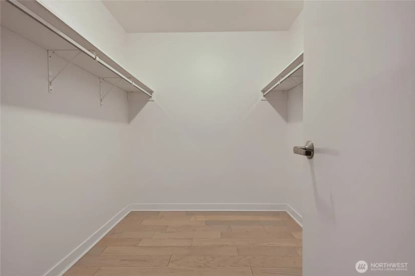 Property photo for 321 10th Avenue S, Seattle photo 29