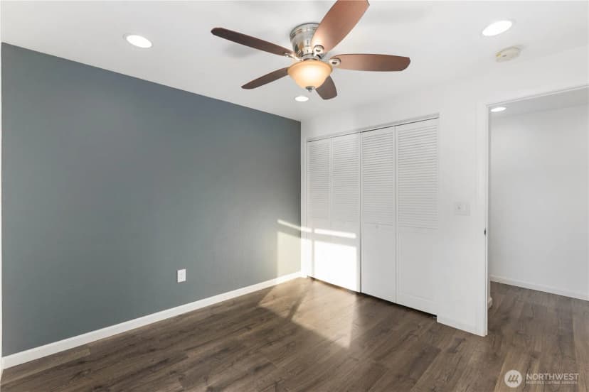 Property photo for 1111 S 27th Place, Renton photo 26