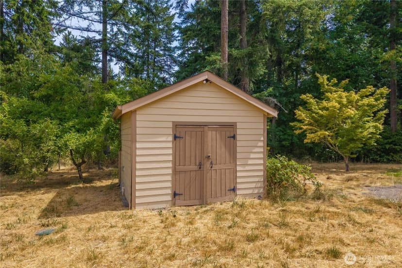Property photo for 13604 Vail Road Se, Yelm photo 25