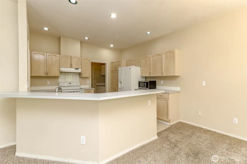 Property photo for 8910 71st Street Ct Sw, Lakewood photo 14