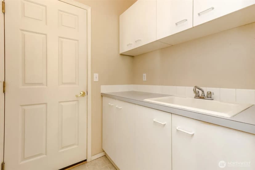 Property photo for 8910 71st Street Ct Sw, Lakewood photo 26