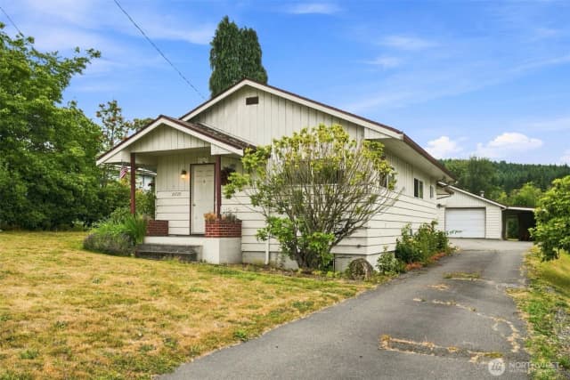 Property photo for 25729 Lawson Street, Black Diamond