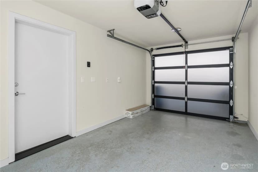 Property photo for 1602 E Marion Street, Seattle photo 20