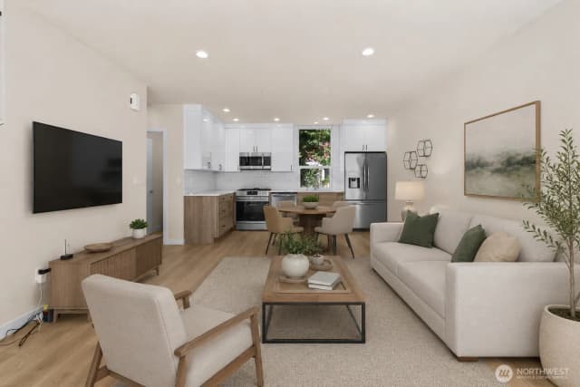 Property photo for 1602 E Marion Street, Seattle photo 5