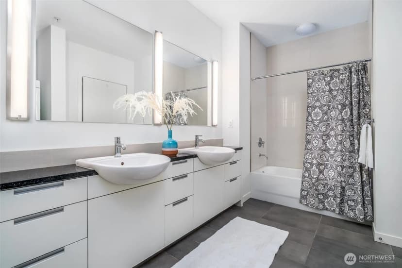 Property photo for 501 Roy Street #t303, Seattle photo 17
