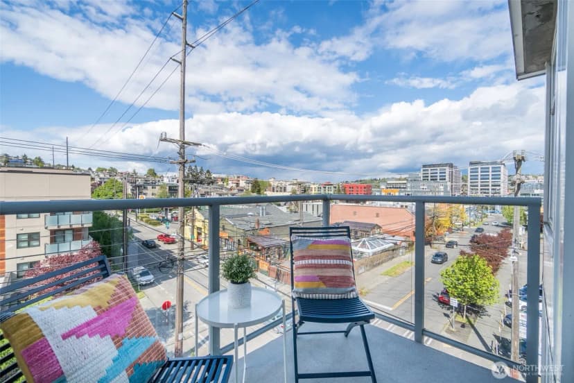 Property photo for 501 Roy Street #t303, Seattle photo 9