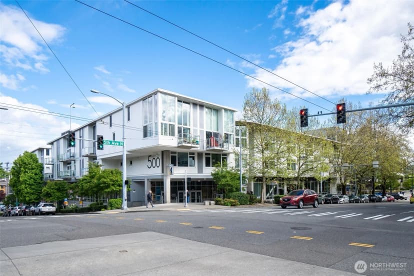 Property photo for 501 Roy Street #t303, Seattle photo 30