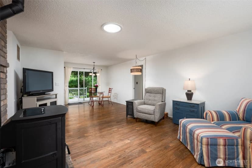 Property photo for 28102 Se 63rd Street, Issaquah photo 7