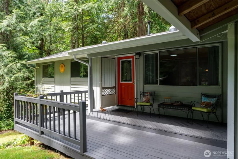 Property photo for 28102 Se 63rd Street, Issaquah photo 3