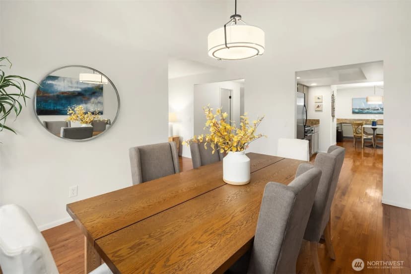 Property photo for 4429 E Mercer Way, Mercer Island photo 13