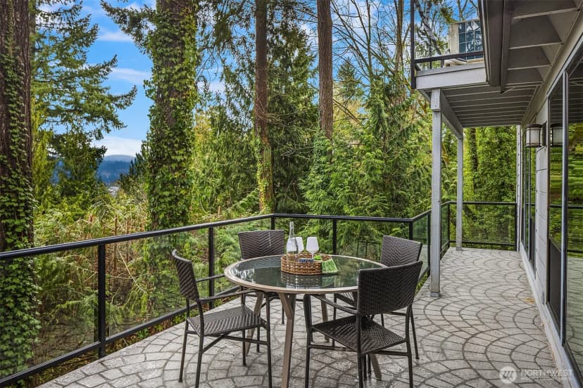 Property photo for 4429 E Mercer Way, Mercer Island photo 21