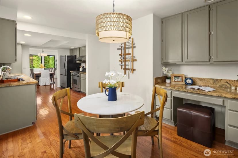 Property photo for 4429 E Mercer Way, Mercer Island photo 18